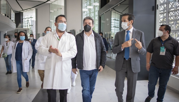 En Centro de Convenciones BUAP aplicarán 22 mil vacunas CanSino para personal de educación