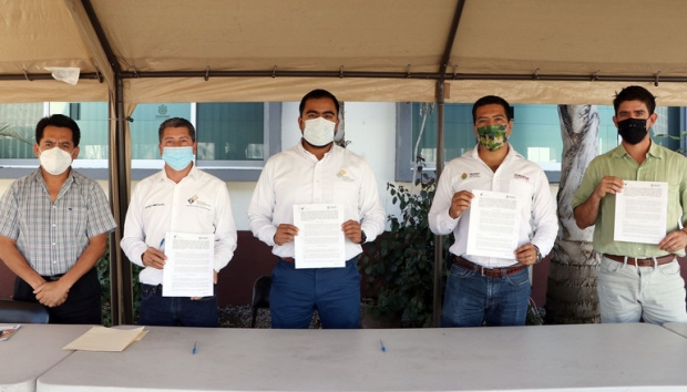 Refrenda SDR convenio con Veracruz para protección de colmenas