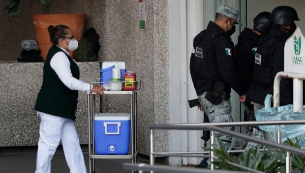 Puebla recibe segundo cargamento de vacunas Pfizer contra Covid19