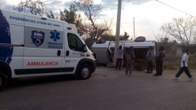 Sufri&oacute; un grave accidente en su veh&iacute;culo    