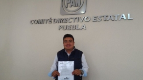 Se desempeñó como reportero de Tv Azteca Puebla e Imagen Televisión Puebla