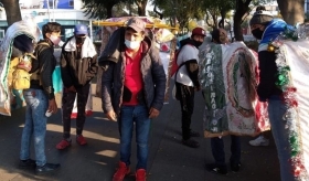 Peregrinos llegan a Basílica de Guadalupe pese a cierre por #COVID19