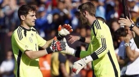  Iker Casillas y David de Gea.