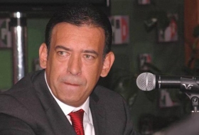 Detienen a ex gobernador de Coahuila