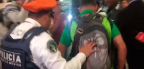 Osorio es recibido entre gritos y reclamos