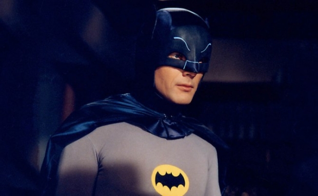 Muere Adam West, el icónico Batman de los años sesenta