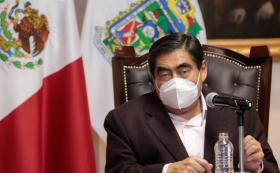 Facilita Gobierno de Puebla entrega de indemnizaciones a afectados de Xochimehuacan: MBH