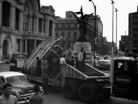 27 de junio 1964 | Trasladan La Piedra del Sol