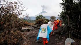 Otro volcán en Guatemala aumenta su actividad