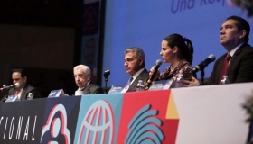 INAI reconoce a Puebla por ser el primer estado con leyes en braille