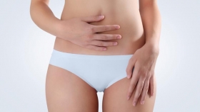  Dolores abdominales y alteración en los hábitos intestinales entre los síntomas 